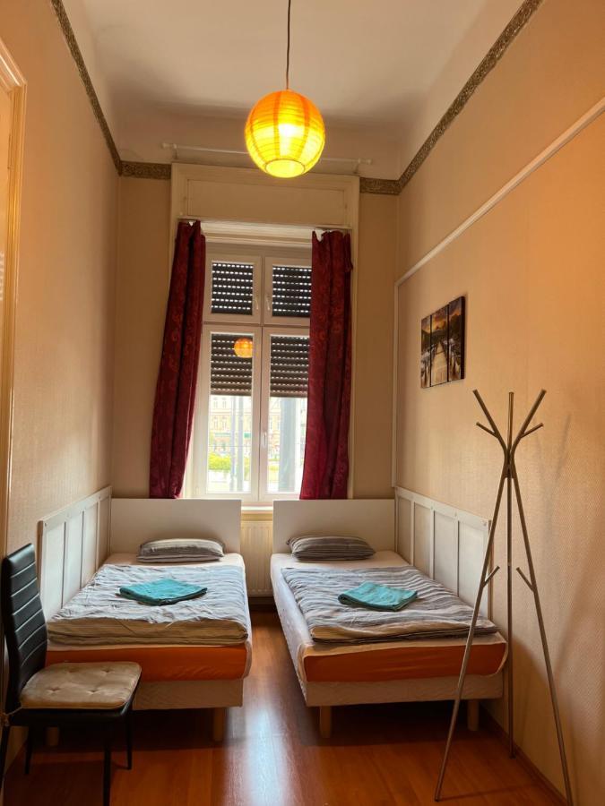 Good Luck Apartment Будапеща Екстериор снимка