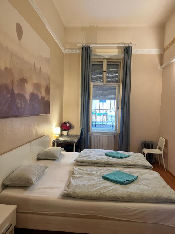 Good Luck Apartment Будапеща Екстериор снимка